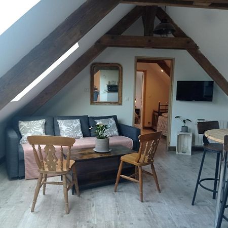 Maris Domus Pres Des Plages Du Debarquement Bayeux Exteriör bild